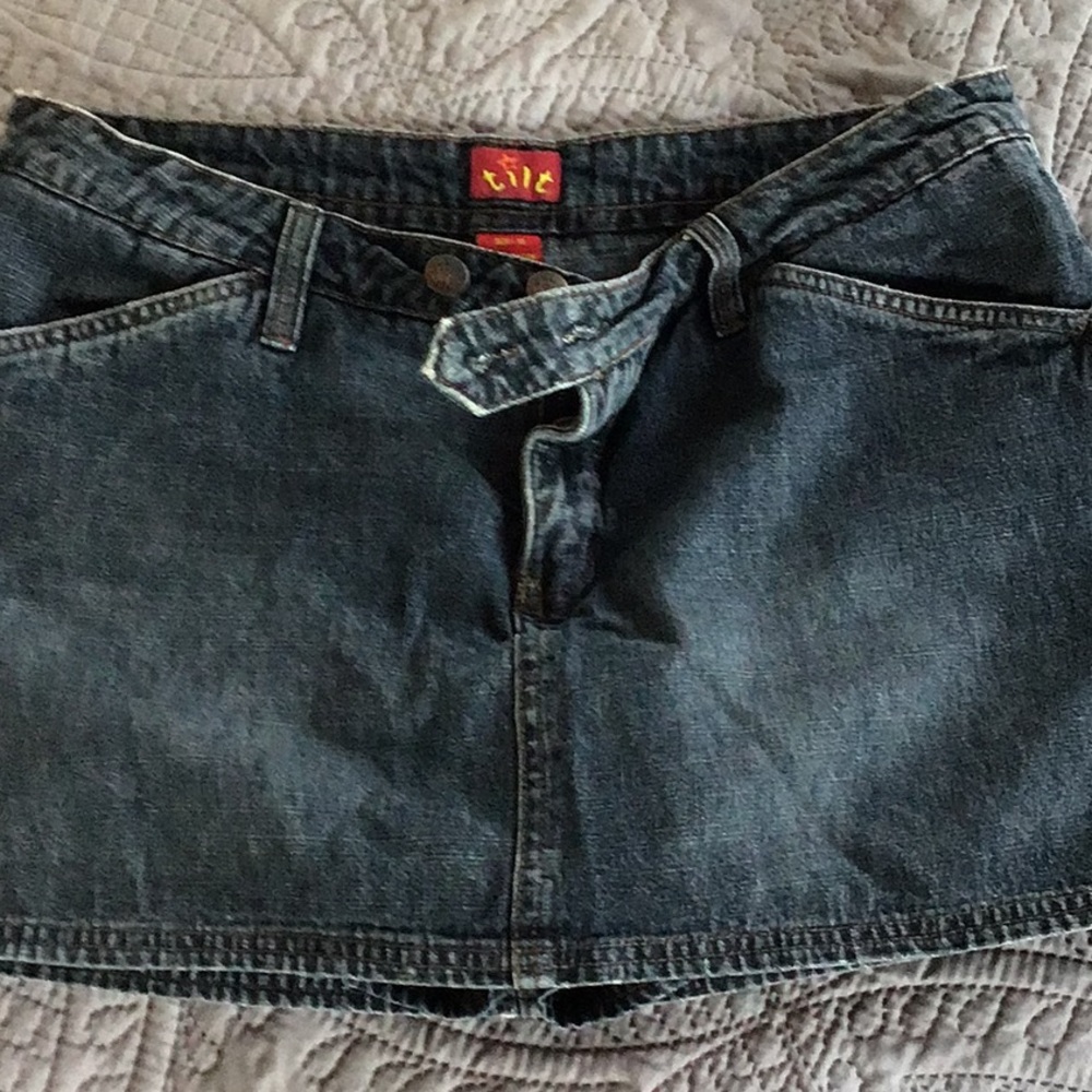 Denim skirt